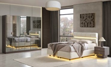 MDF Lins Yatak Odası Takımı | Lüks Füme Aynalı Gardırop, LED Işıklı Başlık ve Ahşap Detaylar