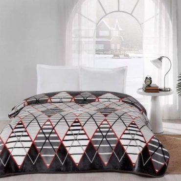 Taç Martha Çift Kişilik Battaniye: Modern Geometrik Şıklık ve Sıcak Konfor
