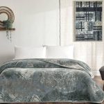 Taç Sora Çift Kişilik Battaniye: Antrasit Şıklığıyla Modern ve Sıcak Bir Dokunuş