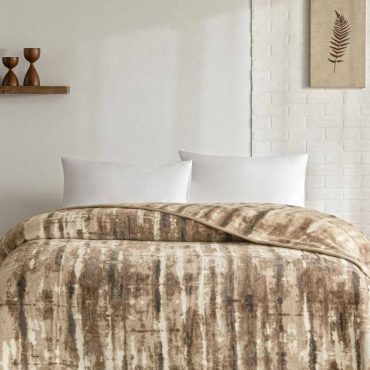 Taç Liora Çift Kişilik Battaniye: Doğal Tonlar ve Üstün Sıcaklık Bir Arada